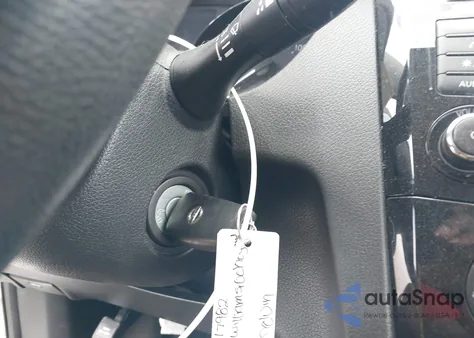 2019 Nissan Rogue S z USA, uszkodzony, nr VIN 5N1AT2MT5KC838517